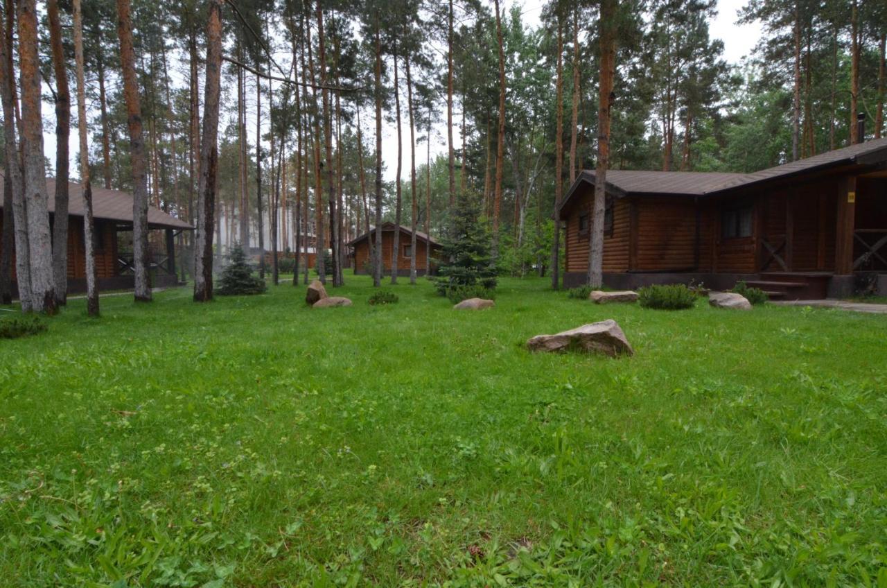 Sobi Hotel Вишхород Екстериор снимка
